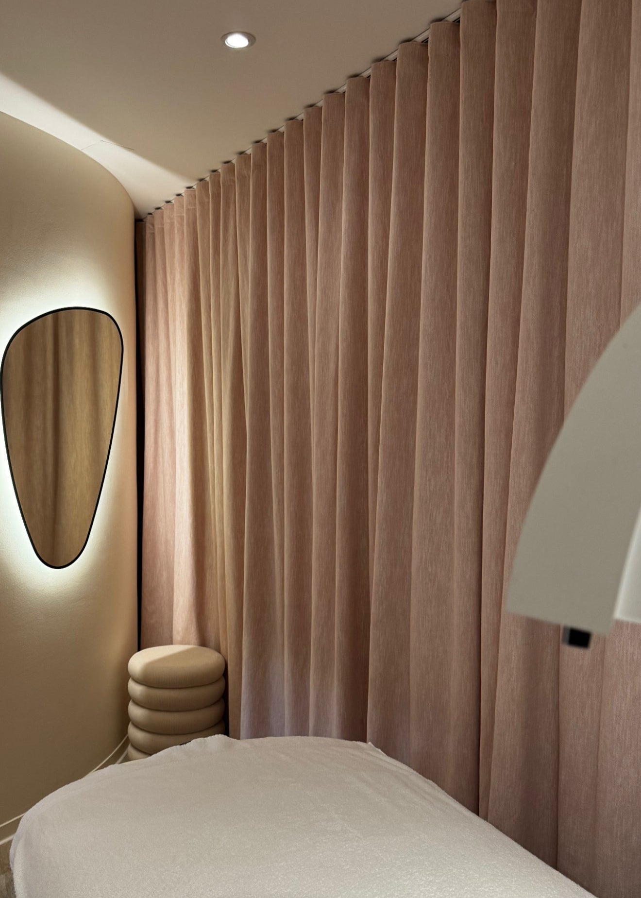 Soin AQUASKIN Premium 135€