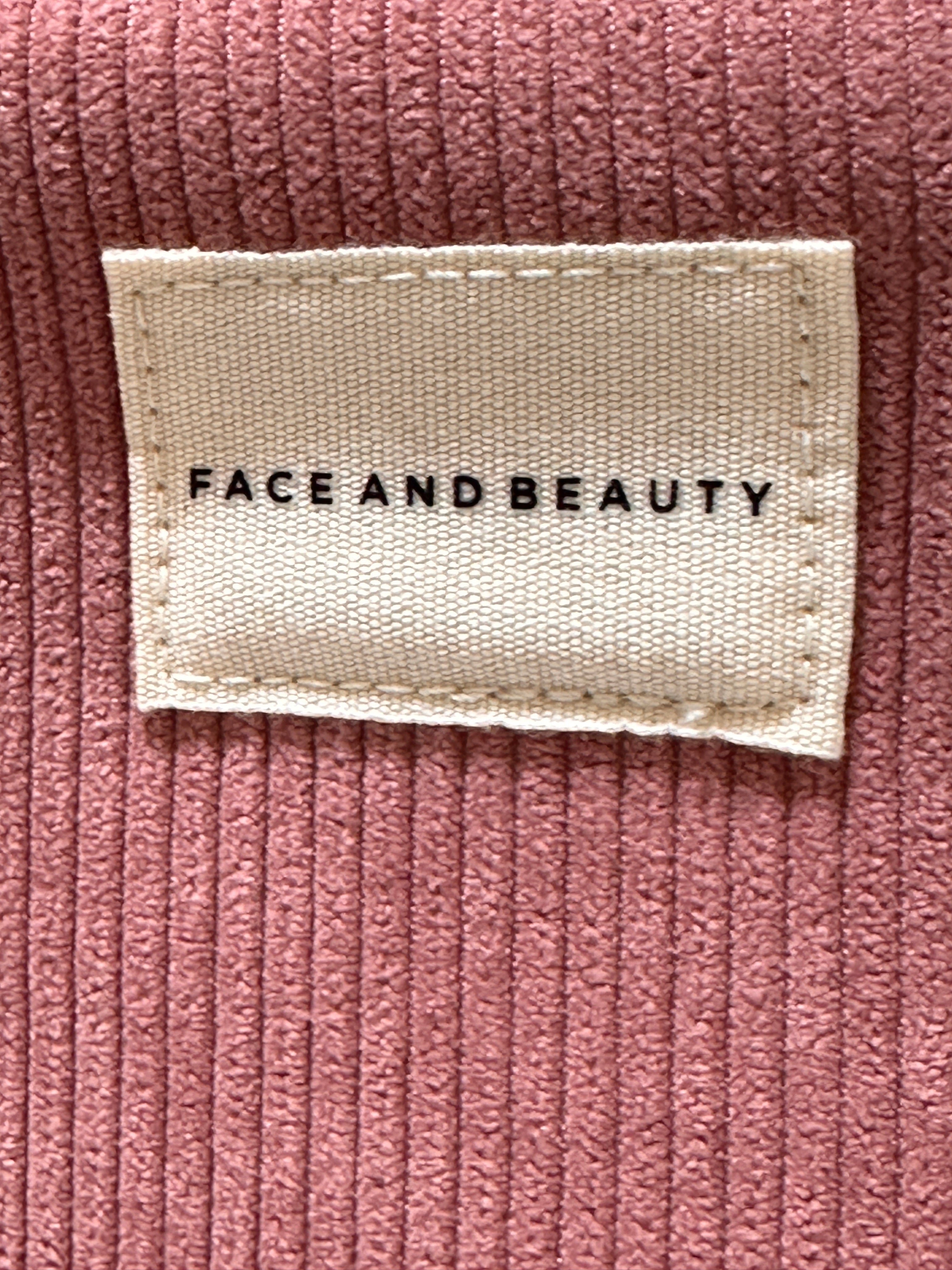 Trousse Skincare Face And Beauty (plusieurs coloris)